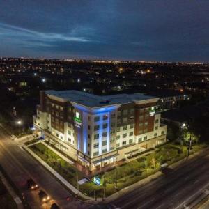 Holiday Inn Express & Suites - Houston Westchase - Westheimer