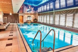 Vier Jahreszeiten Kempinski München, Munich