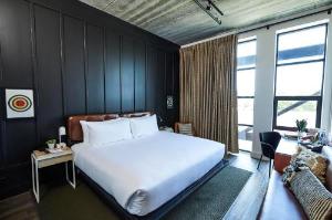 Waymore's Hotel Nashville hotel near Gaylord Opryland Resort & Convention Center