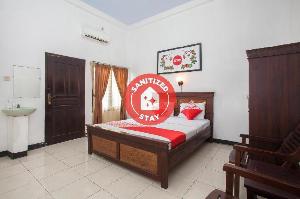 OYO 1069 Hotel New Rajawali, Pacitan