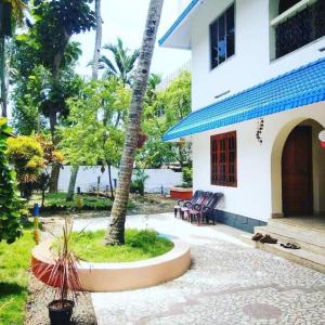 Lima Residency