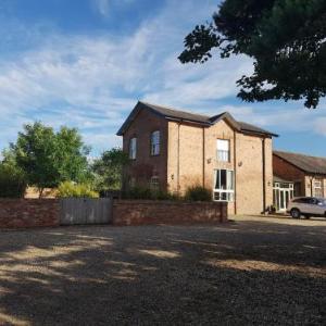 The Old Granary Country-retreat