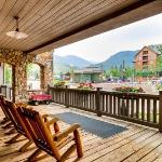 River Run Village 1 Bedroom Condo at Expedition Station walk to Gondola