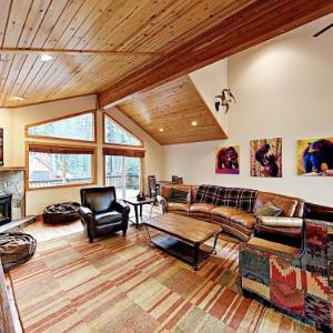 New Listing! Tahoe Donner Haven With Hot Tub & Decks Home