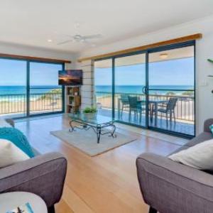 Edgewater 1- Ocean Views - Stone Real Estate Yamba