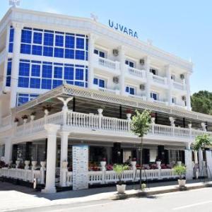 UJVARA HOTEL