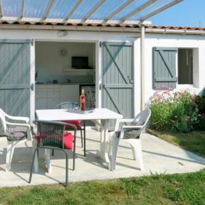 Holiday Home Roses Tremières - TSH112