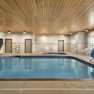 Country Inn & Suites by Radisson Kansas City at Village West KS hotel in Kansas City