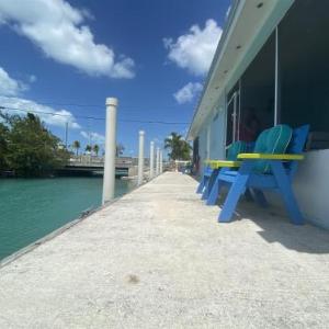 Salt Life 2 - 1bed/1bath updated duplex with dockage