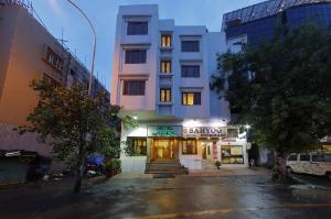 Hotel Apex, Surat