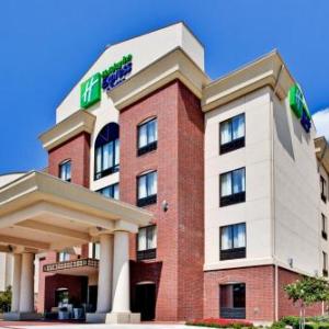 Holiday Inn Express Hotel & Suites DFW West - Hurst