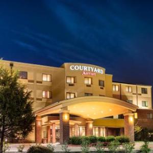 Courtyard by Marriott Denton