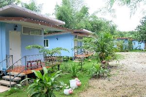 Tararin Hindad Hot Spring Resort, Thong Pha Phum