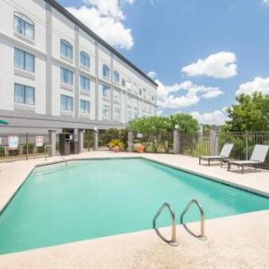 Wingate by Wyndham Savannah/Pooler