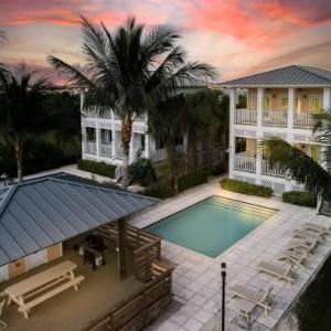 Tarpon House 3bed/4bath with pool dock