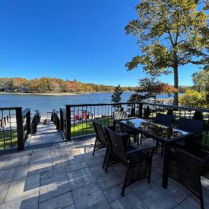 Lake Panamoka Bliss 3BR High End Home Lakeside Pristine Views