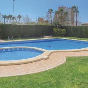 2 Bedroom Gorgeous Apartment In Torrevieja