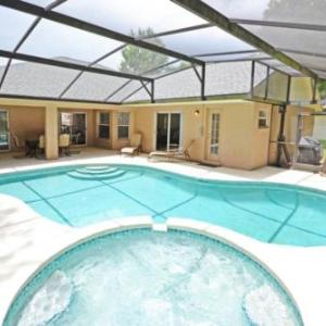 Beautiful 4 Bedroom Pool Home in Clermont