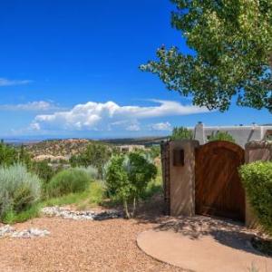 Casa Serena - Breathtaking and Peaceful Views from Swimming Pool