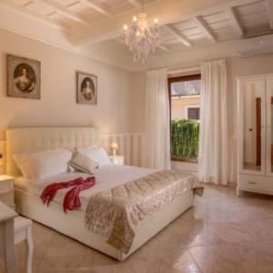 Mario's Apartament in the Spanish Steps