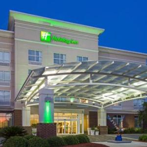 Hotels near GSU Beautiful Eagle Creek Fields - Holiday Inn Statesboro-University Area