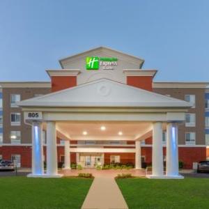 The Amp Ballantyne Hotels - Holiday Inn Express Arrowood