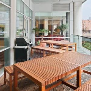 Hotels near M&S Bank Arena Liverpool - Staybridge Suites Liverpool