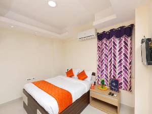 OYO 11342 Phoenix Inn, Madras