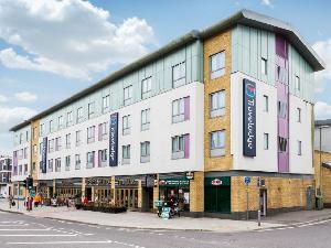 Travelodge Farnborough Central, Farnborough