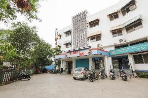 OYO Flagship 14283 Hotel Shanti Inn, Nashik