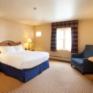 New Hampshire Motor Speedway Hotels - Wolfeboro Inn