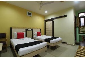 Capital O 42989 Moksha City Grand, Kondapur