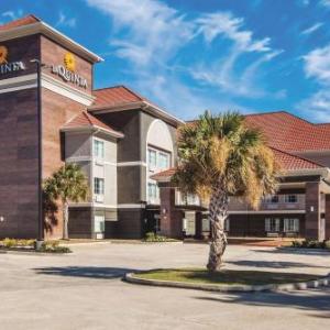 Hotels near Southern Rhythm Venue and Entertainment - La Quinta Inn & Suites by Wyndham Walker-Denham Springs