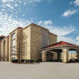 La Quinta Inn & Suites by Wyndham Mansfield