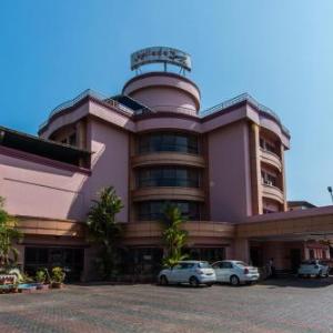 KALLADA REGENCY - Couples 21 Only