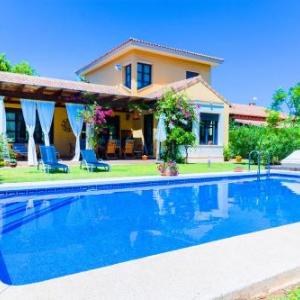 Villa Abaesko by Rock Rentals