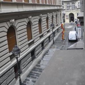 Urban Studio in city center