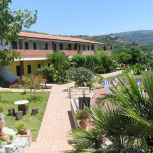 Apartment with 2 bedrooms in Santa Maria with shared pool furnished garden and WiFi 600 m from the beach