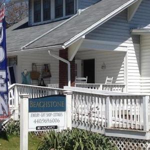 Beachstone Cottages