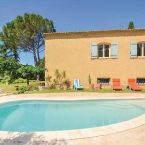 Three-Bedroom Holiday Home in St-Hilaire-d'Ozlihan