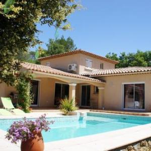 Beautiful holiday cottage with private swimming pool in Cotignac in the Haut Var in Provence