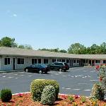 Relax Inn Dover Near Speedway