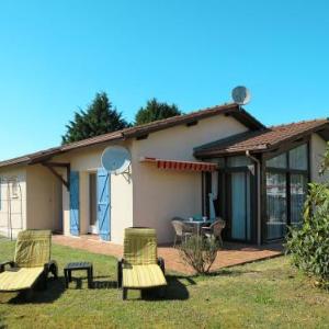 Holiday Home Les Chênes - HUT123