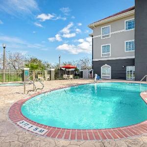 La Quinta Inn & Suites by Wyndham Corpus Christi Northwest