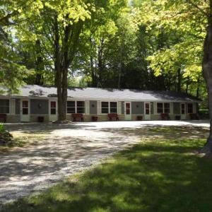 Baileys Sunset Motel