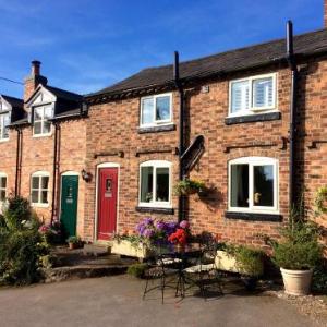 Hotels near Bolesworth Castle Tattenhall - Sandstone Trail Cottages