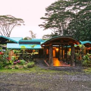 Hawaiian Sanctuary Eco Retreat Center