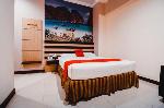 Hasanuddin Indonesia Hotels - Reddoorz Plus Near Makassar Town Square