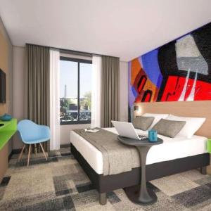 Hotels near La Seine Musicale Boulogne Billancourt - ibis Styles Clamart Gare Grand Paris