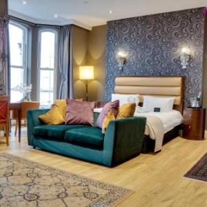 Hotels near Villa Marina and Gaiety Theatre Complex - Halvard Hotel